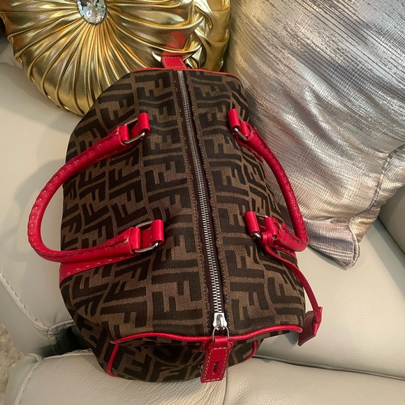 Authentic Fendi Small Satchel 👜 - Picture 2 of 4